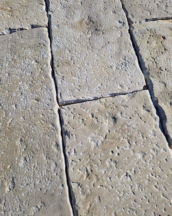 Reclaimed Reproduction Old Tuscan Paver Tile Stones.